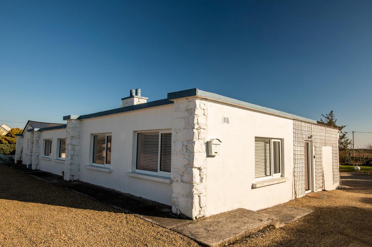 Beachcomber Cottages 발리코닐리 외부 사진